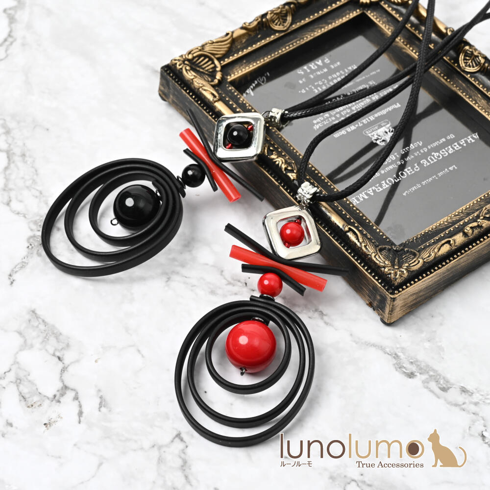 ネックレス ペンダント レディース 黒 赤 ...