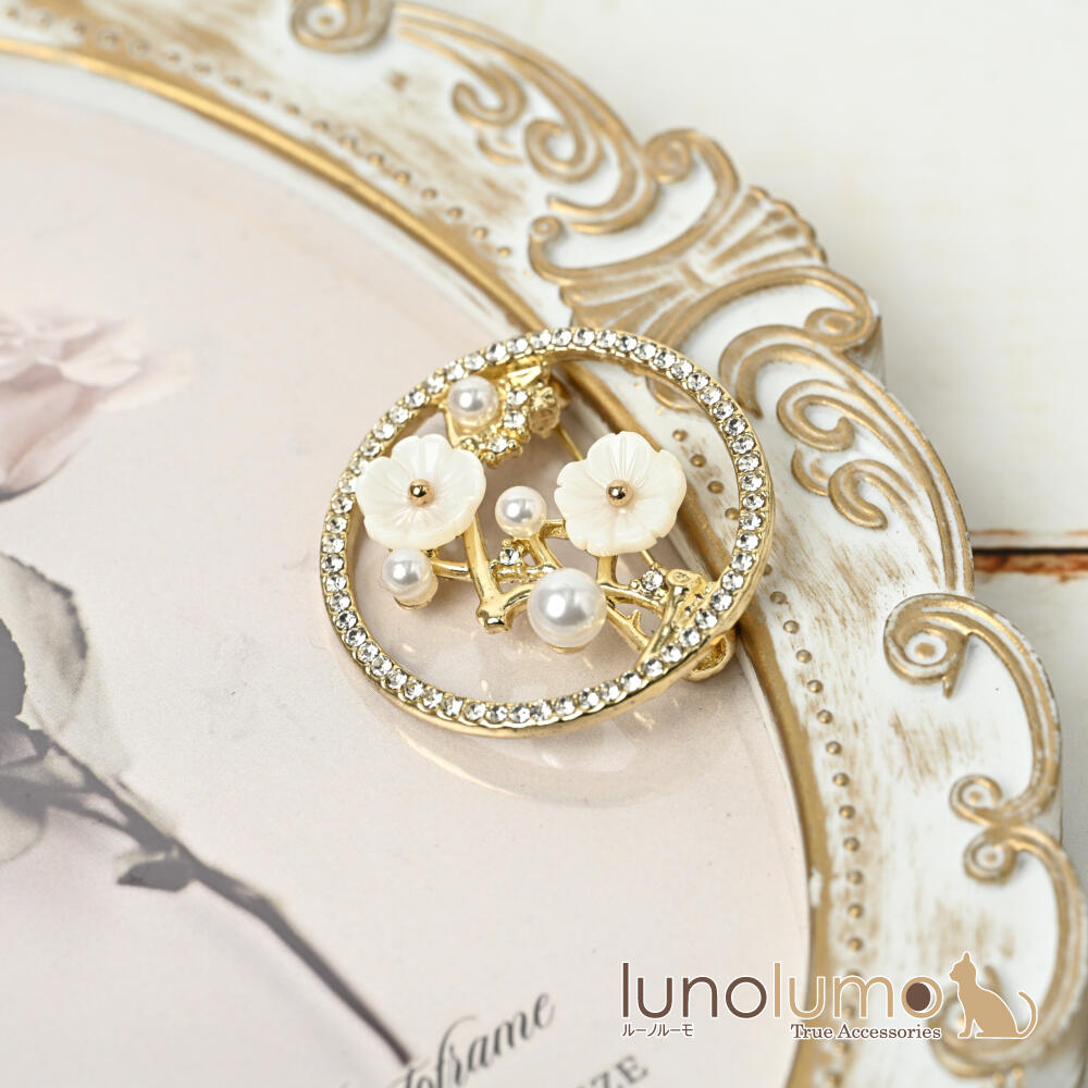 ブローチ レディース 花 フラワー 春 キラ...