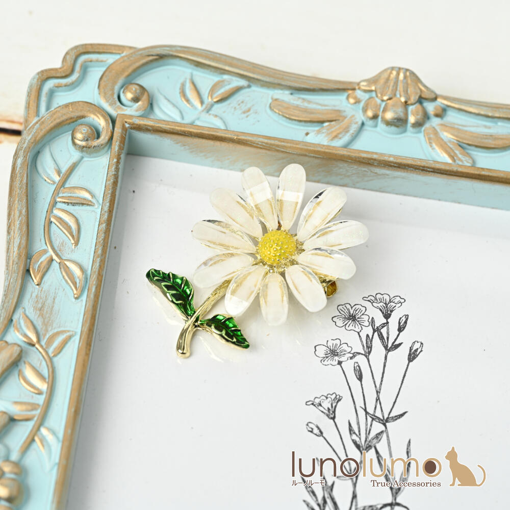 ブローチ レディース マーガレット 花 フラ...